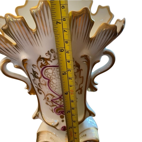 Vintage-Paris Porcelain Mantel Vase - Picture 6 of 7